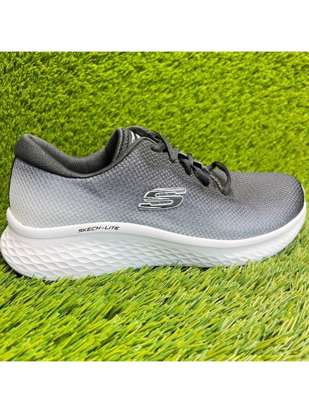 Skechers Skech-Lite Pro Fade Out Womens Size 7.5 Black Running Shoes Sneakers